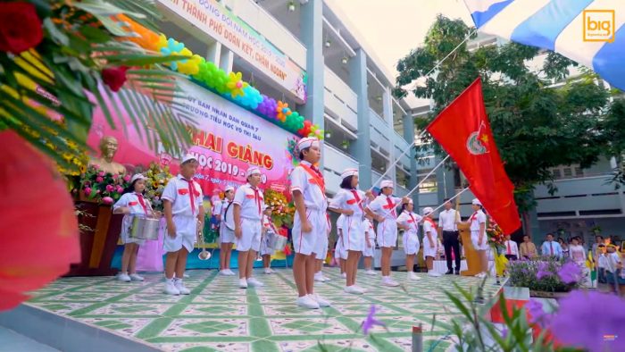 quay-phim-su-kien-khai-giang