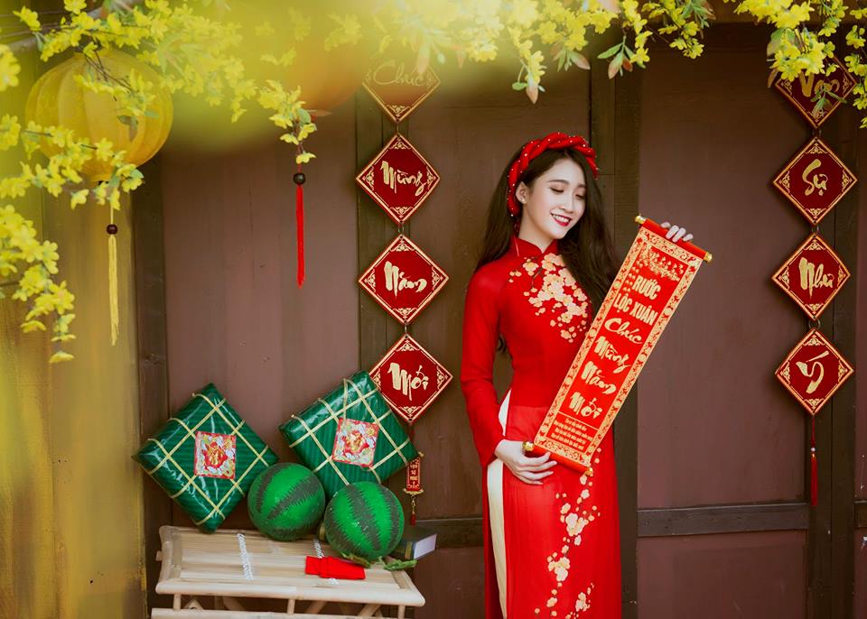 Các phụ kiện đi kèm giúp bức ảnh Tết đẹp hơn